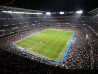 FB赛事直播-掘金制霸活塞，东契奇带动全队节奏，现代篮球的战术交响曲