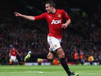 FB体育官方网站-赛道上的红色与银色，塞恩斯如何带领梅赛德斯绝杀法拉利