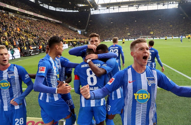 柏林赫塔创纪录11场不败，稳坐榜首，震撼德甲联赛！的简单介绍