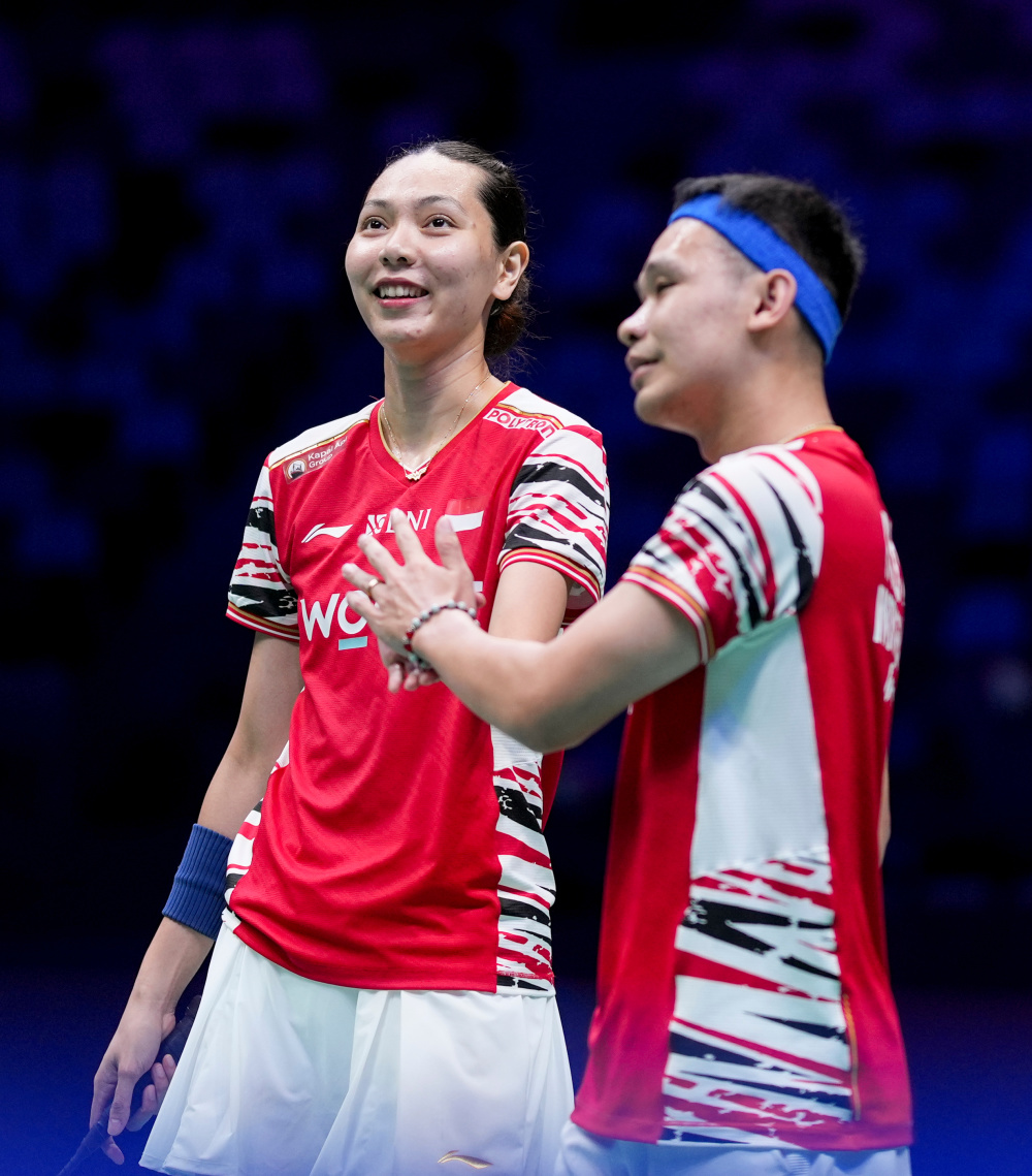 泰国羽毛球队逆转日本羽毛球队，戴资颖三分雨点燃全场的简单介绍