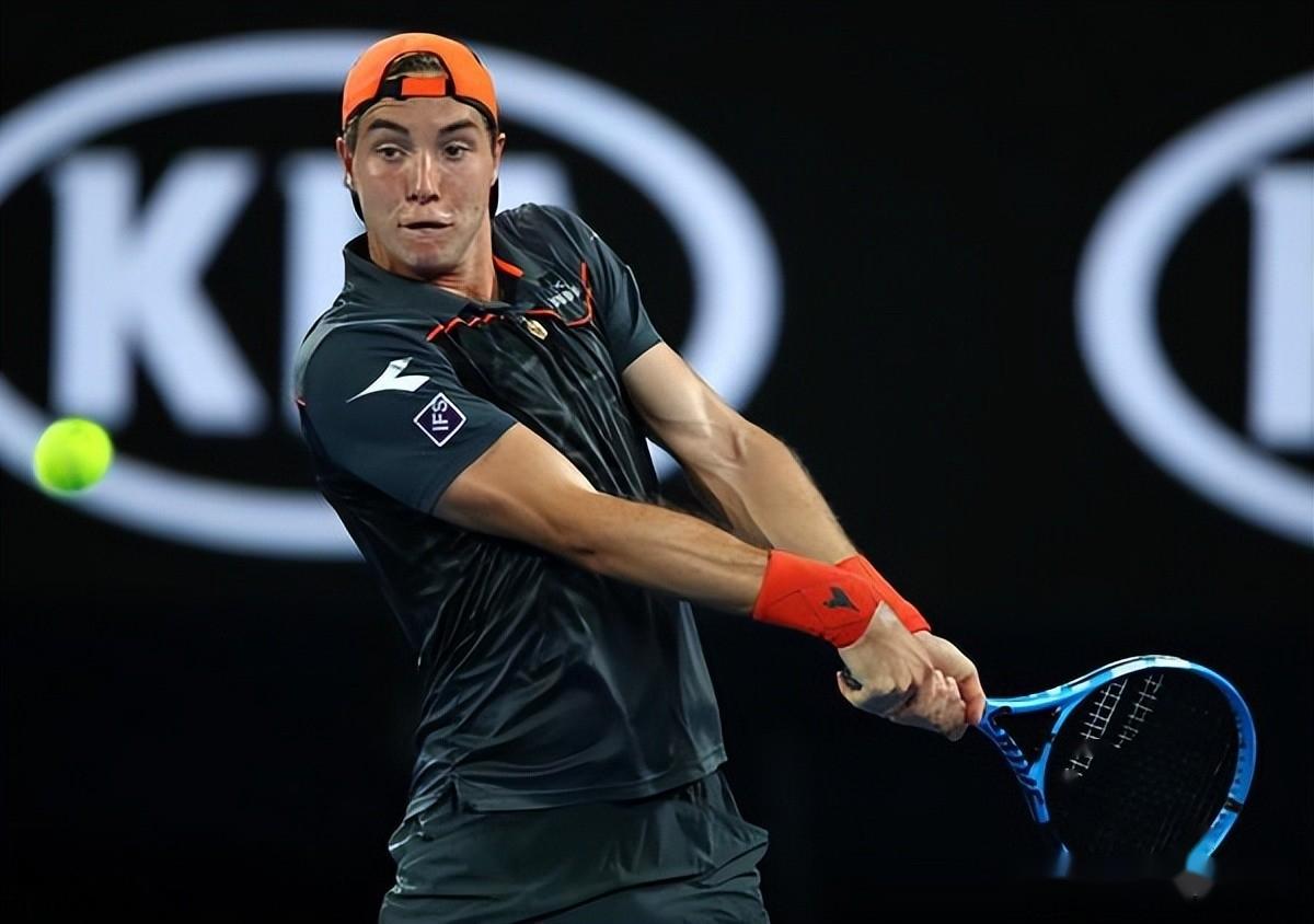 关于世界网球队完胜德国网球队，克耶高斯三分雨点燃全场的信息