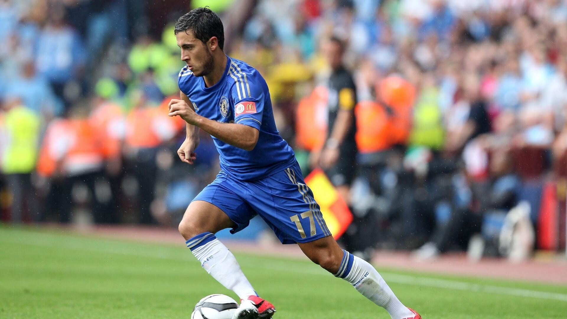 跨界狂想，当哥伦比亚斩落利物浦，C罗在F1赛道接管年度争冠